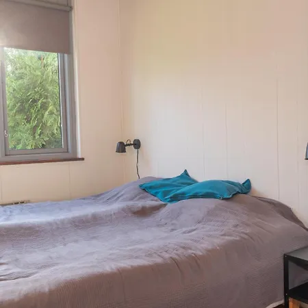 Amazing In With 3 Bedrooms And Internet *